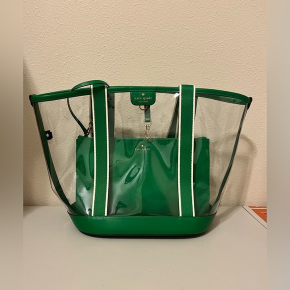 kate spade Handbags - Kate Spade Emerald Green Clear Tote
